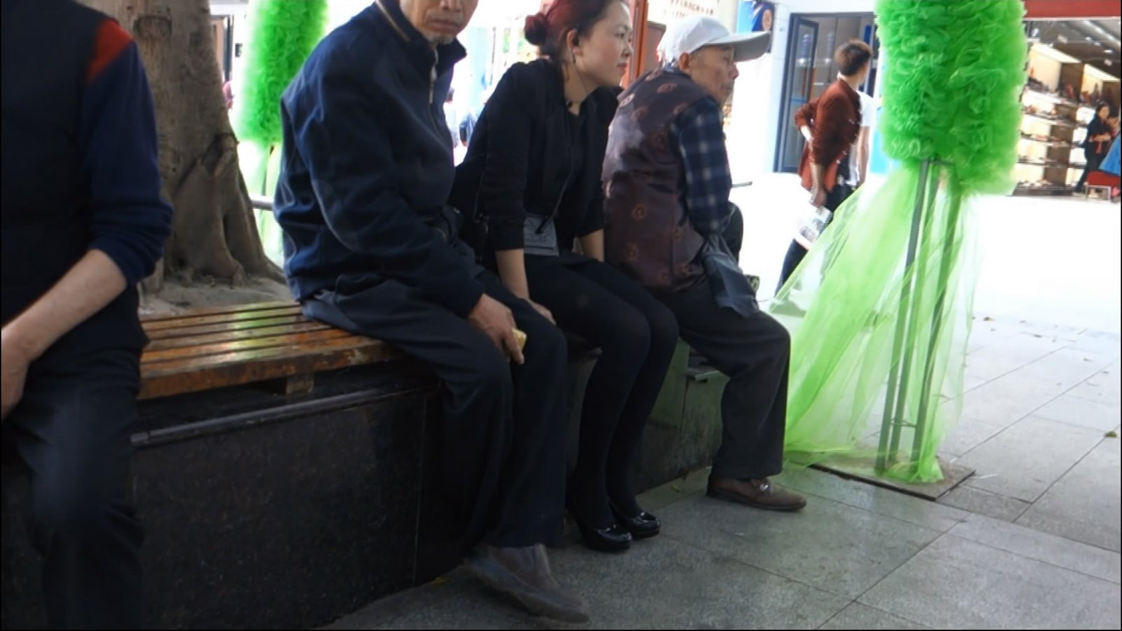 streetsnapdangl[00 00 15][20181129 222311 3]